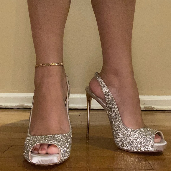 Vince Camuto Shoes Size 8 - Picture 5 of 7